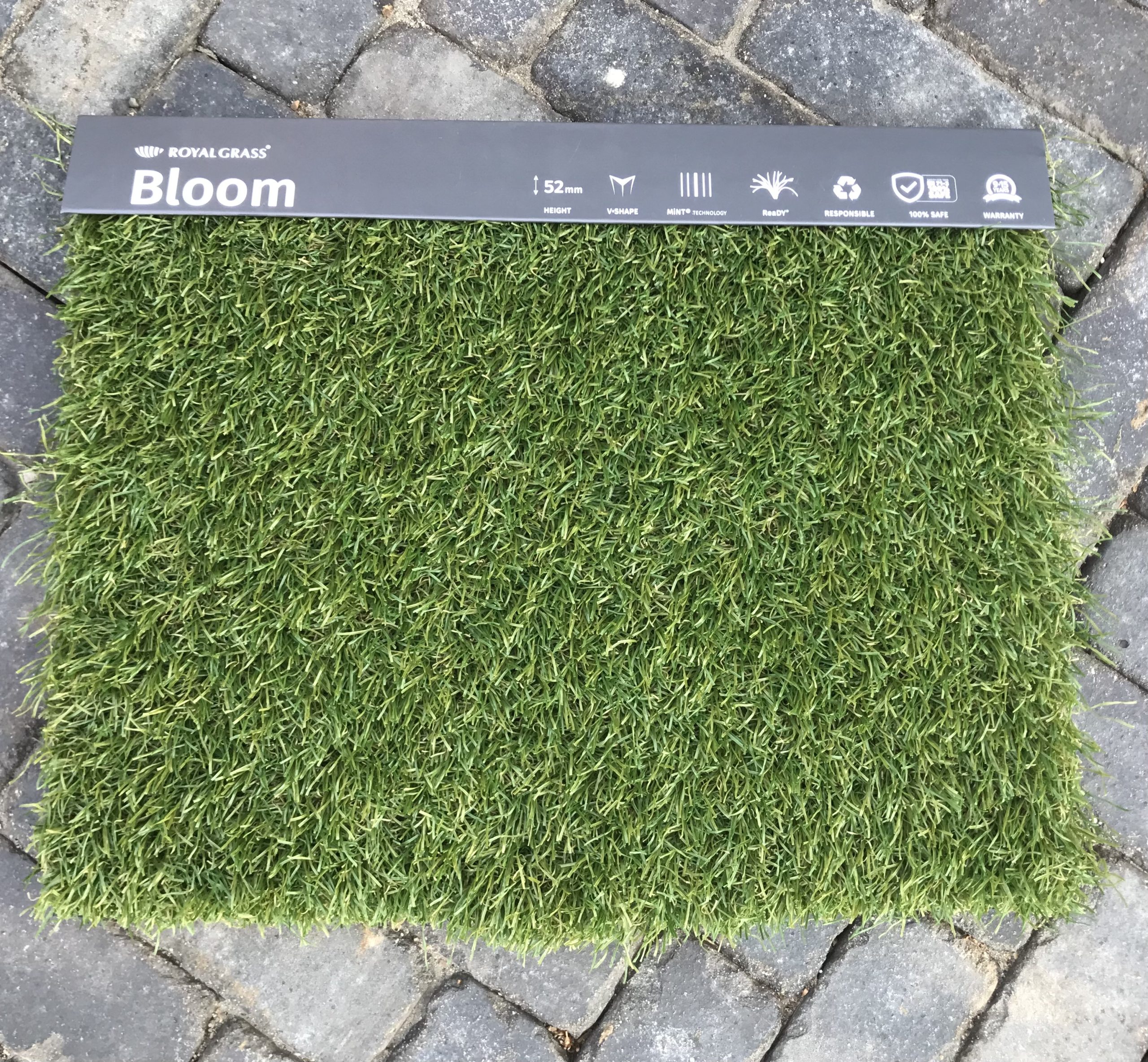 Royal Grass Bloom van RoCa Kunstgras