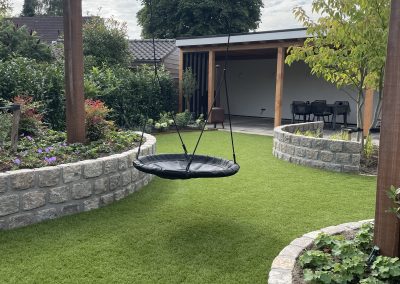 Ronde vormen in het gazon